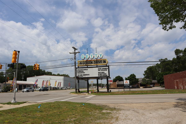 Getty 4 Drive-In Theatre - June 10 2022 Photo (newer photo)
